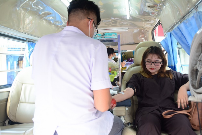 Humanitarian Blood Donation