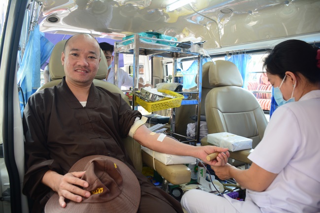 Humanitarian Blood Donation