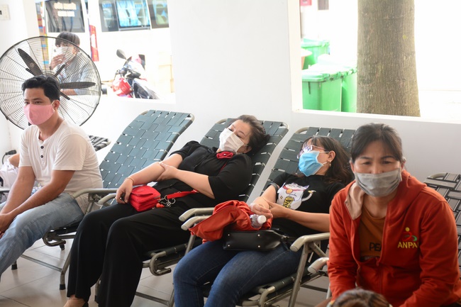 Humanitarian Blood Donation