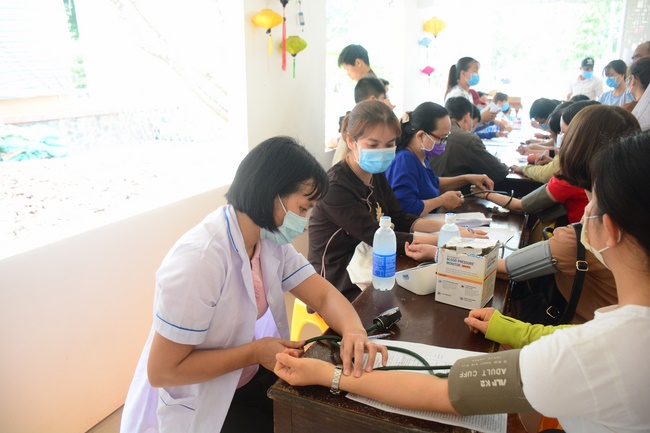 Humanitarian Blood Donation