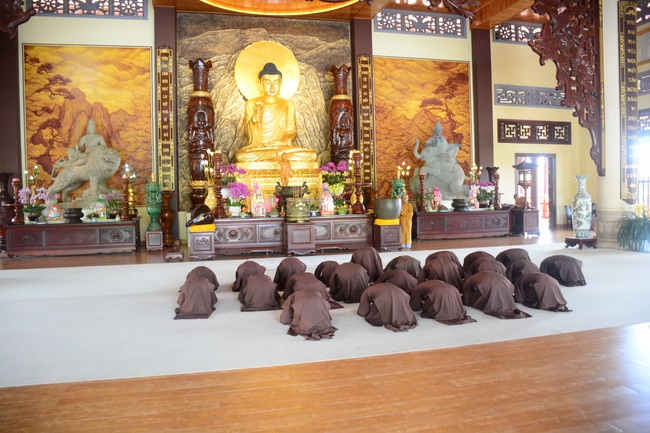 Visiting Truc Lam Chanh Giac Monastery, Tien Giang