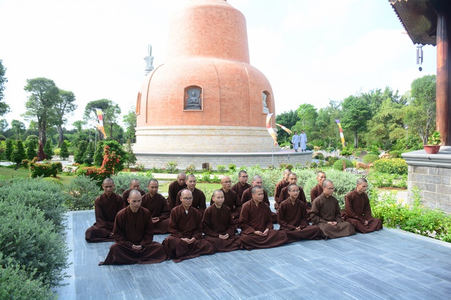 Visiting Truc Lam Chanh Giac Monastery, Tien Giang