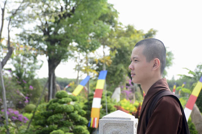 Visiting Truc Lam Chanh Giac Monastery, Tien Giang