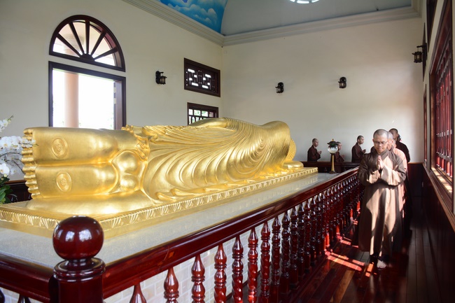 Visiting Truc Lam Chanh Giac Monastery, Tien Giang