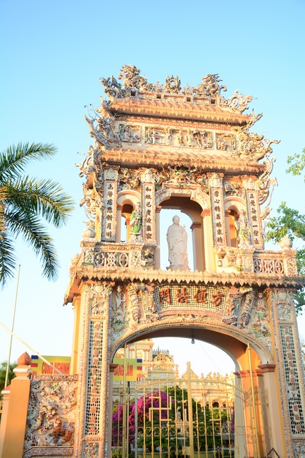Visiting Truc Lam Chanh Giac Monastery, Tien Giang