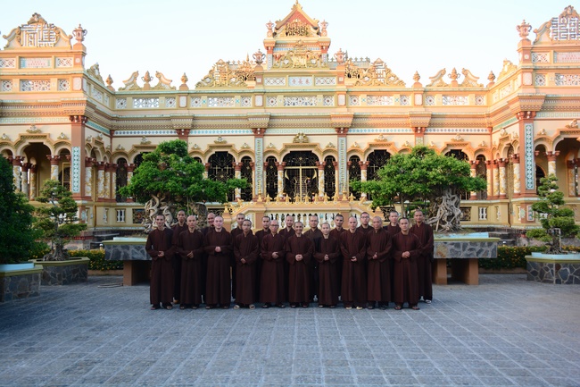 Visiting Truc Lam Chanh Giac Monastery, Tien Giang
