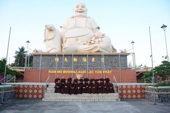 Visiting Truc Lam Chanh Giac Monastery, Tien Giang