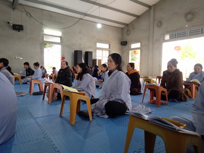 One-day Retreat at Dong Cao Pagoda.