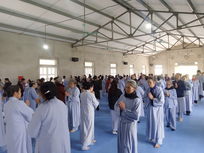 One-day Retreat at Dong Cao Pagoda.