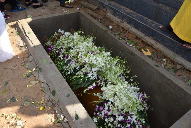 Lễ cầu siêu tại Hóc Môn