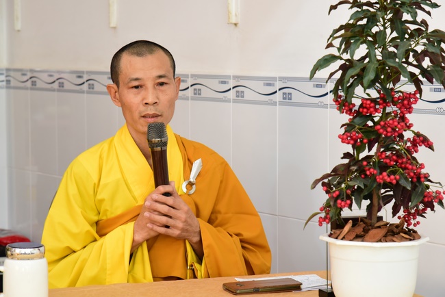 Tu niệm Phật một ngày Cần Thơ