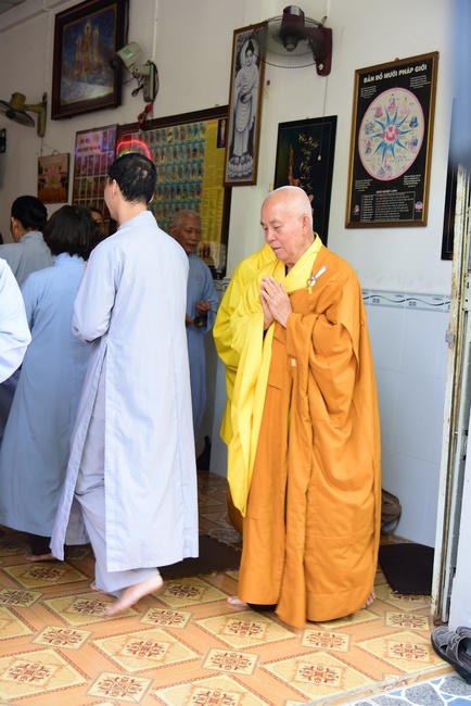 Tu niệm Phật một ngày Cần Thơ