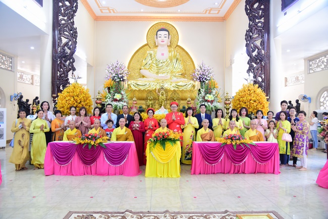 Buddhist  Wedding Ceremony