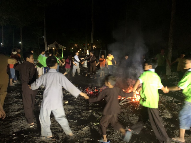 Repentant Ceremony on Jan. 29th, the rat year, at Huong Phap Pagoda, Cu Chi