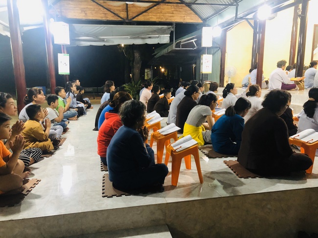 Repentant Ceremony on Jan. 29th, the rat year, at Huong Phap Pagoda, Cu Chi