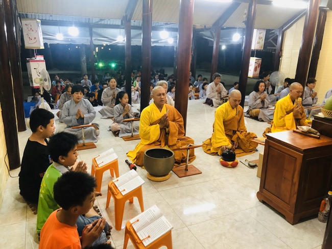 Repentant Ceremony on Jan. 29th, the rat year, at Huong Phap Pagoda, Cu Chi