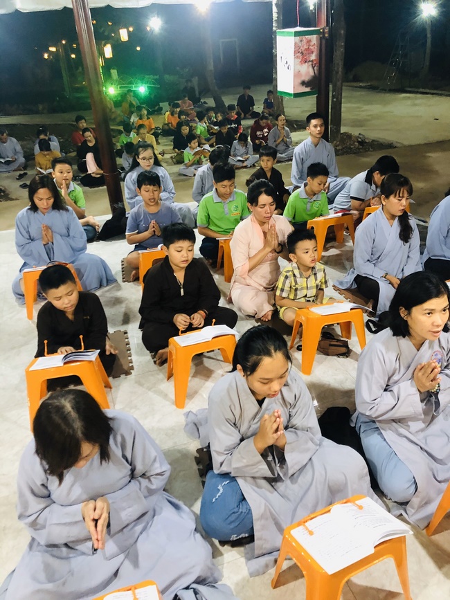 Repentant Ceremony on Jan. 29th, the rat year, at Huong Phap Pagoda, Cu Chi