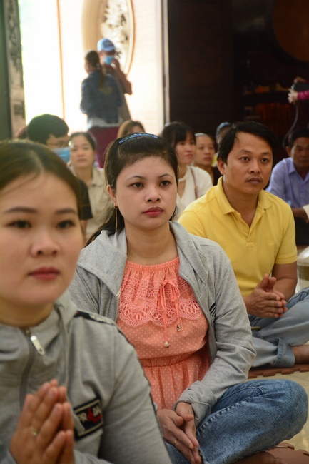 Preaching a dharma talk in early spring