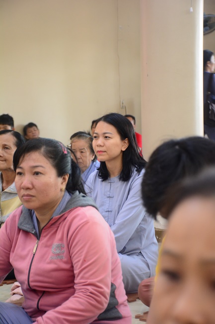 Preaching a dharma talk in early spring