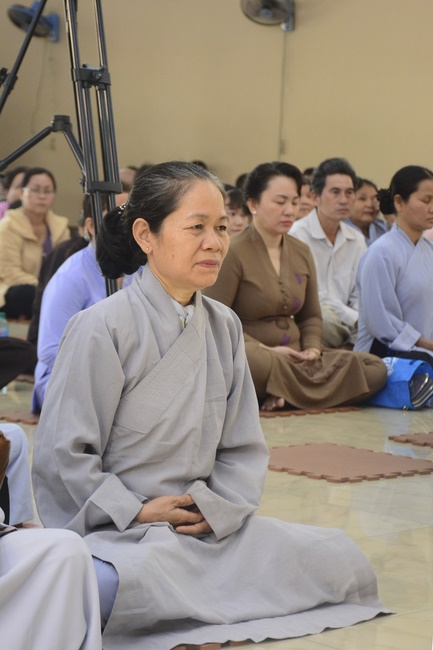 Preaching a dharma talk in early spring
