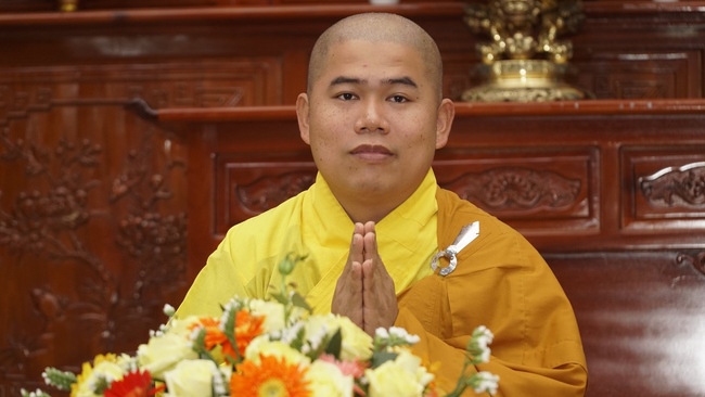 The Ceremony praying for peace  at Dong Cao Pagoda – Thanh Hoa.