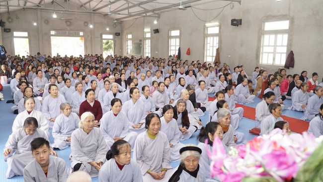 The Ceremony praying for peace  at Dong Cao Pagoda – Thanh Hoa.