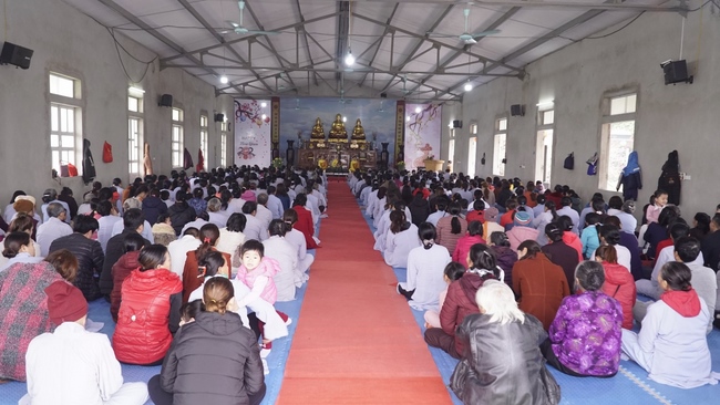 The Ceremony praying for peace  at Dong Cao Pagoda – Thanh Hoa.