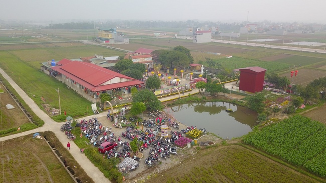 The Ceremony praying for peace  at Dong Cao Pagoda – Thanh Hoa.