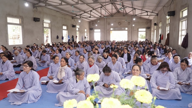 The Ceremony praying for peace  at Dong Cao Pagoda – Thanh Hoa.