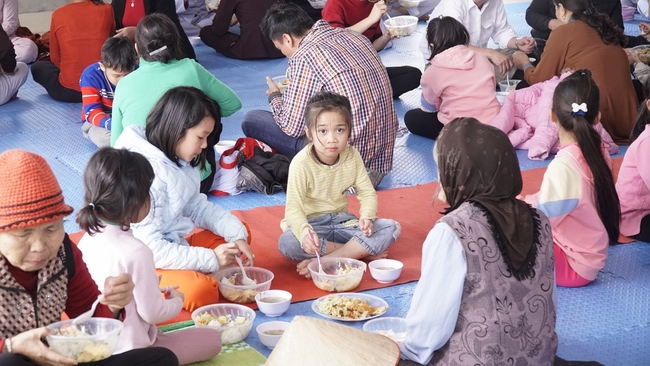 The Ceremony praying for peace  at Dong Cao Pagoda – Thanh Hoa.