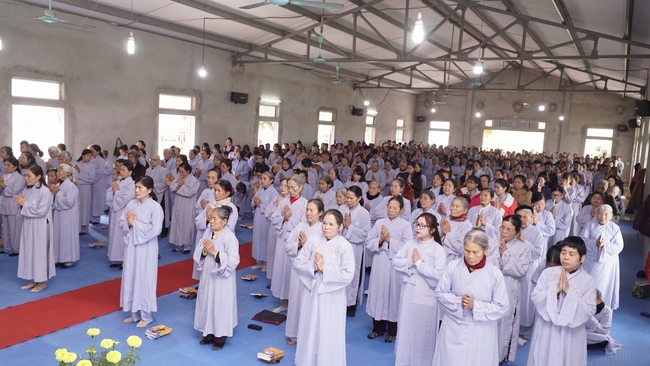 The Ceremony praying for peace  at Dong Cao Pagoda – Thanh Hoa.