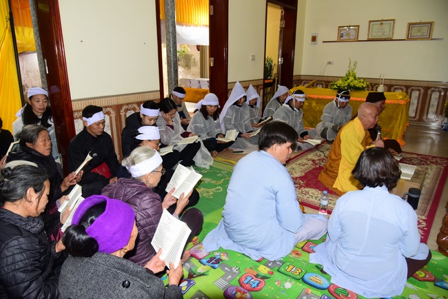 The ceremony praying for rebirth in Nam Dinh