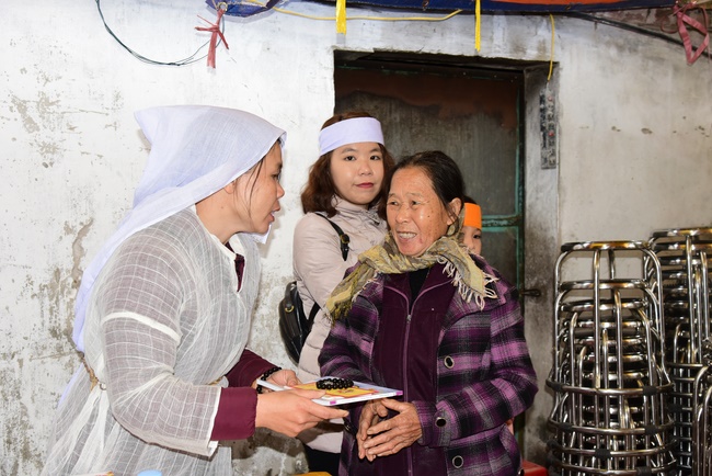 The ceremony praying for rebirth in Nam Dinh