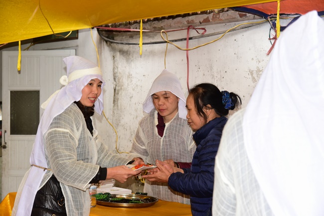 The ceremony praying for rebirth in Nam Dinh