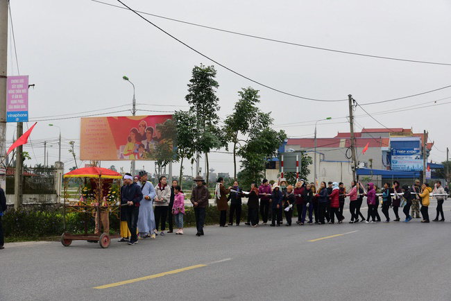 The ceremony praying for rebirth in Nam Dinh