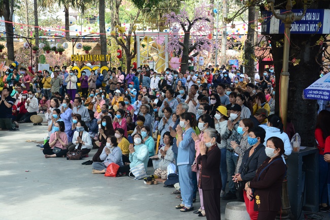 The Ceremony Praying for Peace in New Year