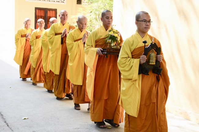 The Wedding Ceremony at the pagoda