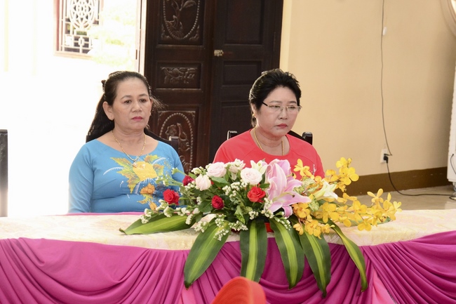 The Wedding Ceremony at the pagoda