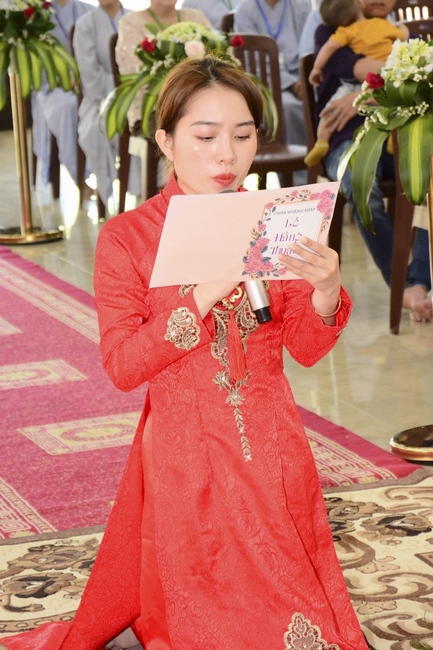 The Wedding Ceremony at the pagoda