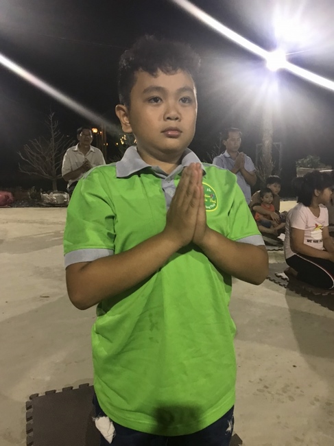 Prostrating five-hundred names Bodhisattva Avalokitesvara at the branch of Hoang Phap Pagoda, Cu Chi
