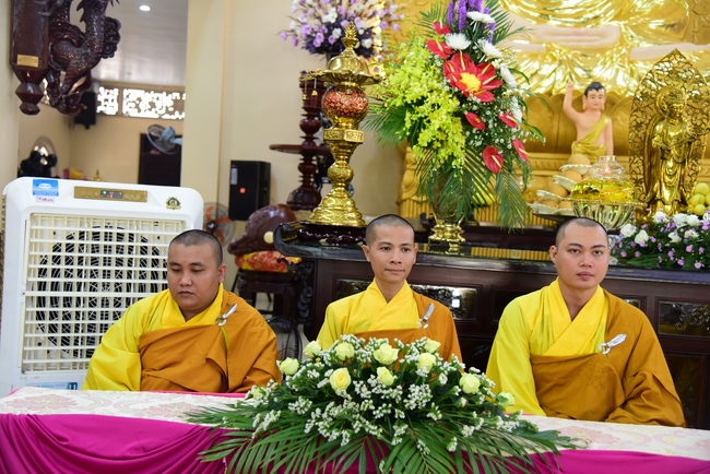The Wedding Ceremony at the pagoda