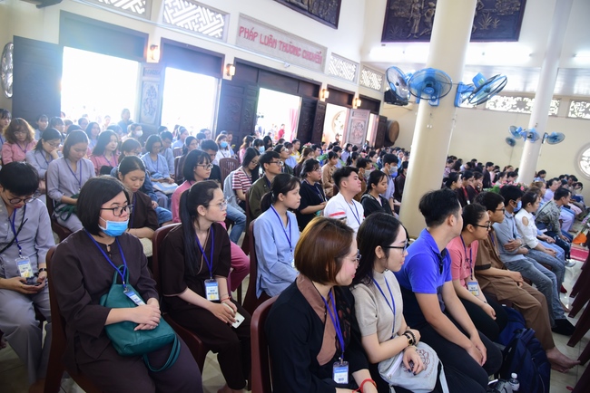 The Wedding Ceremony at the pagoda