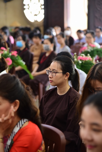 The Wedding Ceremony at the pagoda