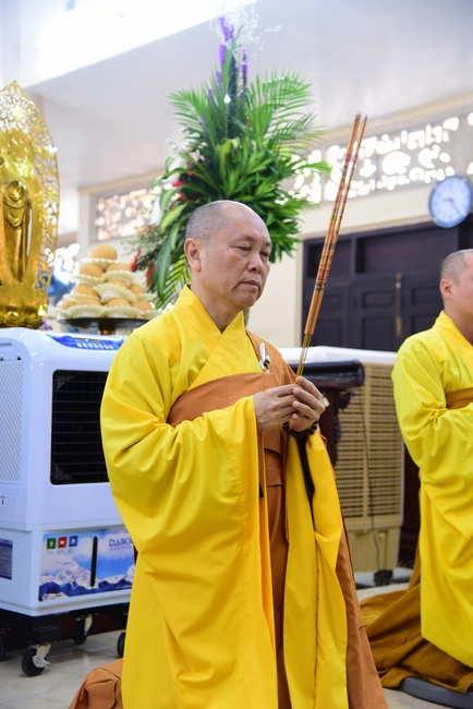 The Wedding Ceremony at the pagoda