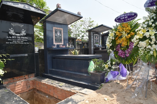 Tụng kinh cầu siêu tại Q. 12