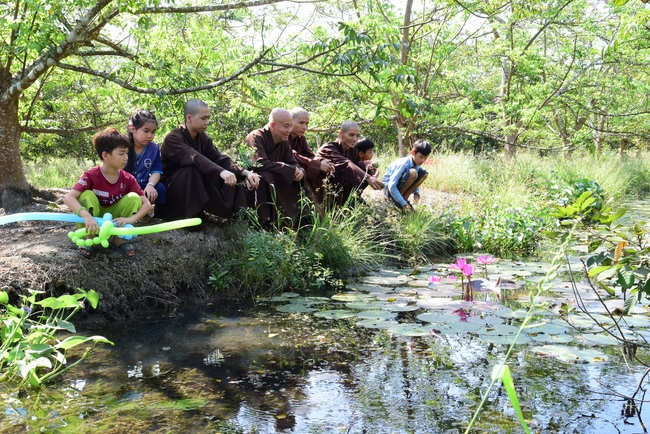 Lễ cầu siêu tại Hậu Giang