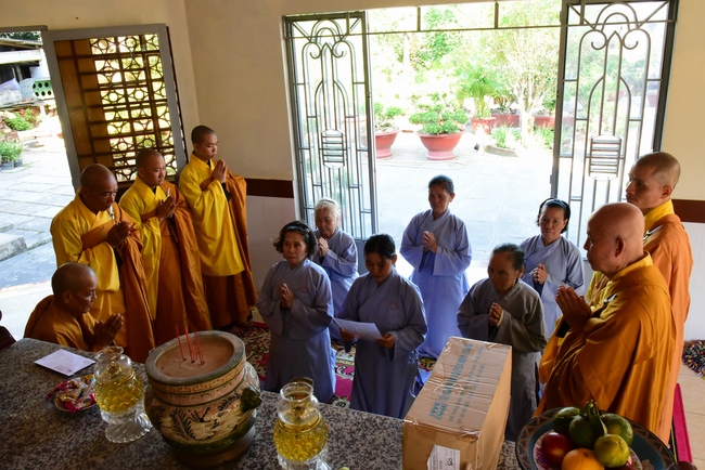 Lễ cầu siêu tại Hậu Giang