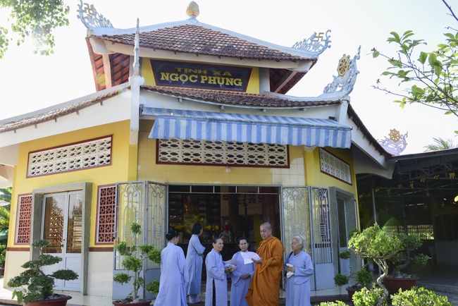 Lễ cầu siêu tại Hậu Giang