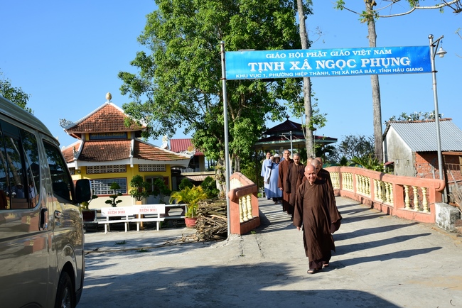 Lễ cầu siêu tại Hậu Giang