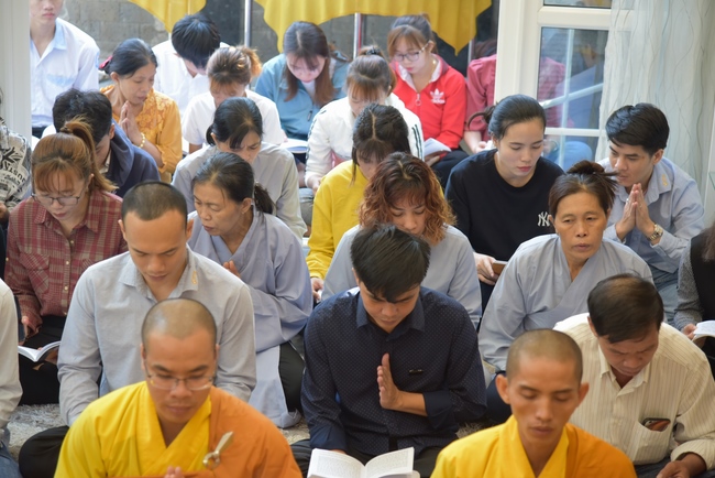 Lễ cầu siêu tại Q.12